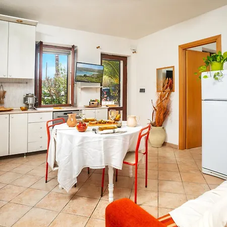 Casa Vacanza Lory Santa Teresa Gallura Exterior photo